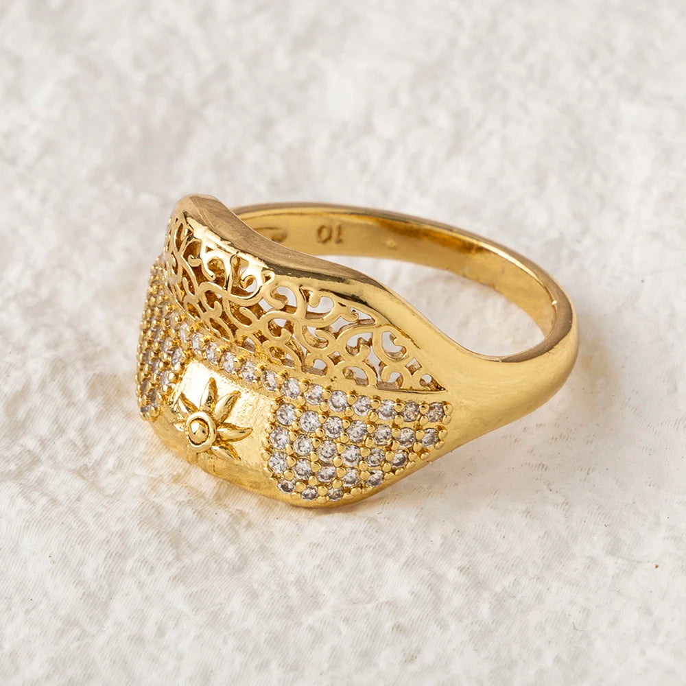 Sultana – Bague Dorée 18K Ciselée Style Ottoman Zircon | FancyFez