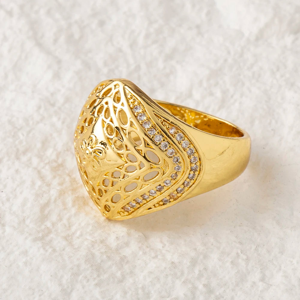 Sultana – Bague Dorée 18K Ciselée Style Ottoman Zircon | FancyFez